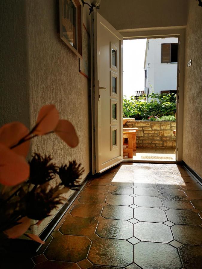 Rooms Silvana Umago Esterno foto
